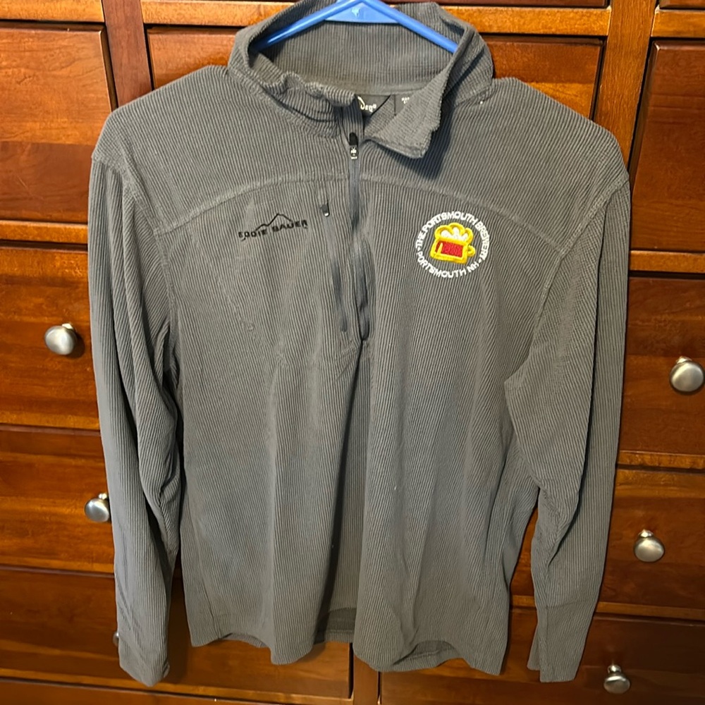 Eddie Bauer x The Portsmouth Brewery grey thermal layer, size small